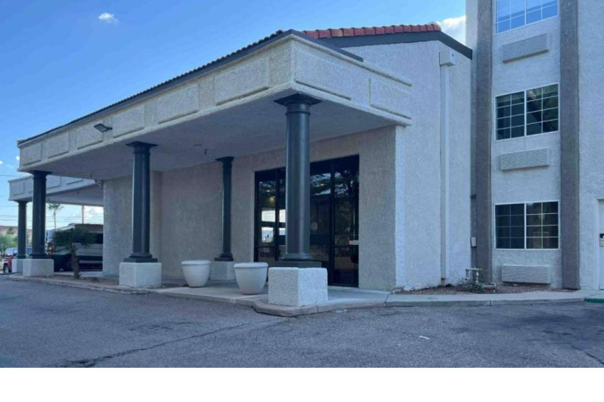 6 Tucson, Az Airport Kino Sports Complex Hotel 4*