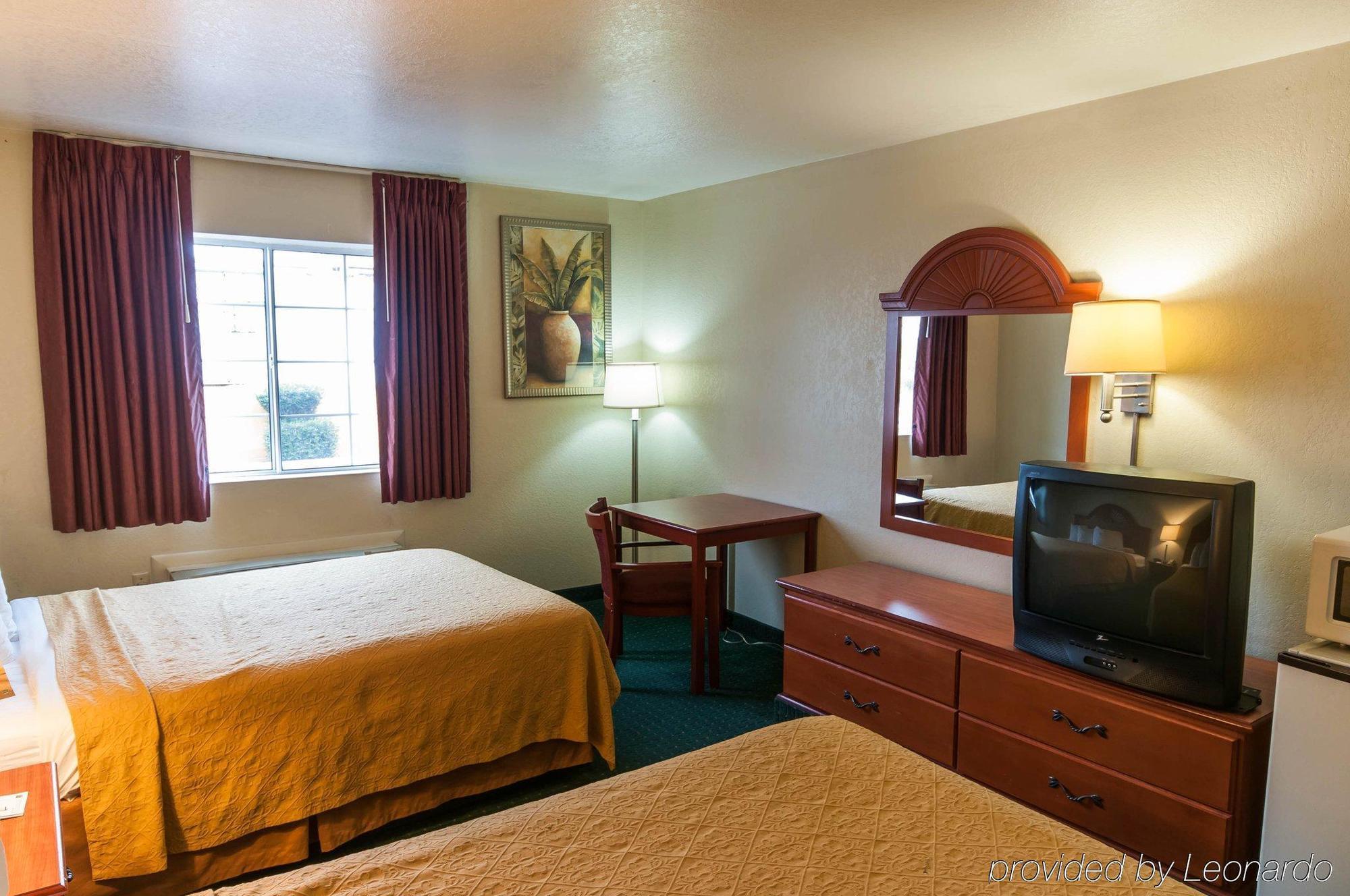 Hotel 6 Tucson, Az Airport Kino Sports Complex 4*
