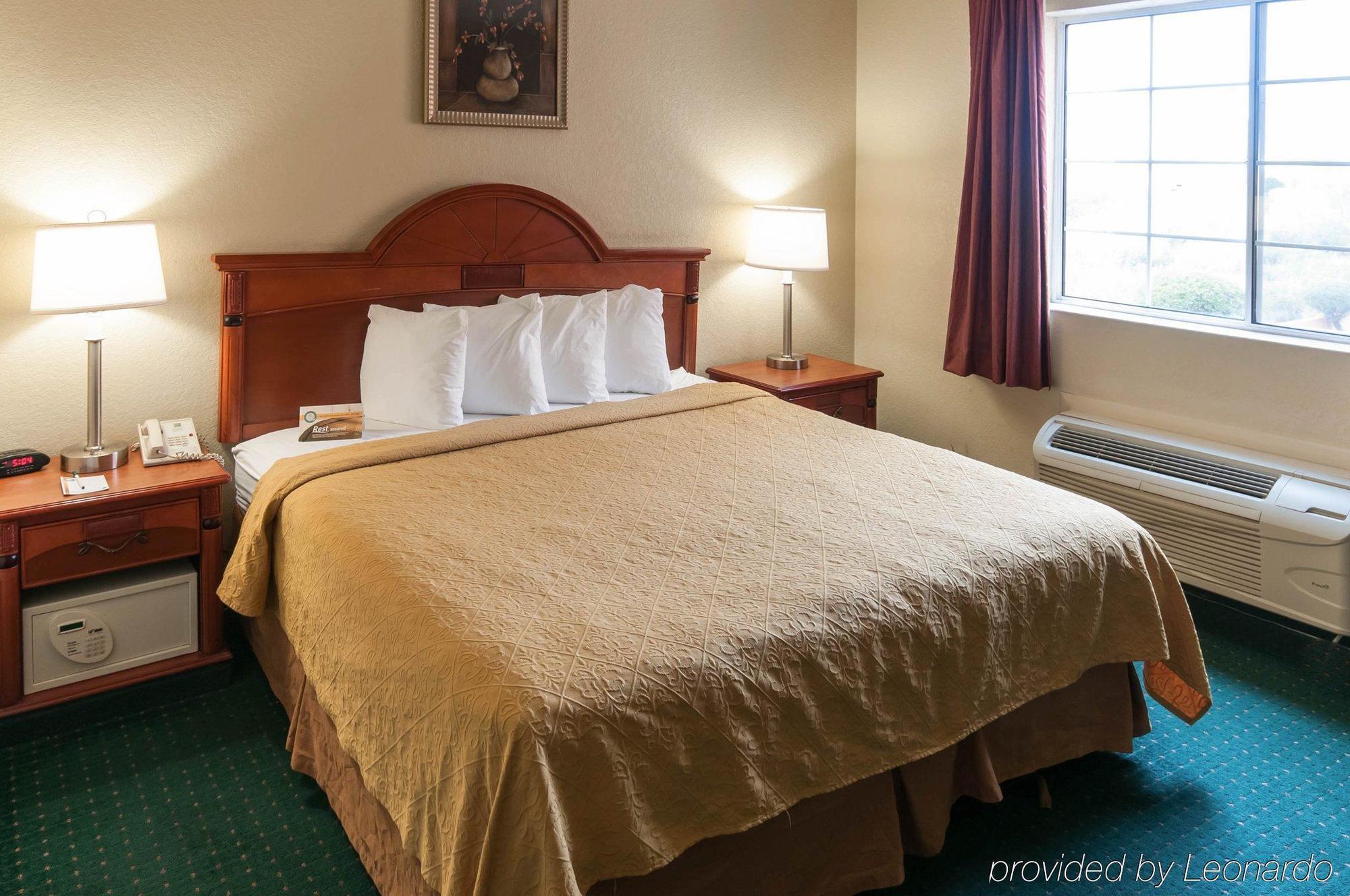 6 Tucson, Az Airport Kino Sports Complex Hotel 4*